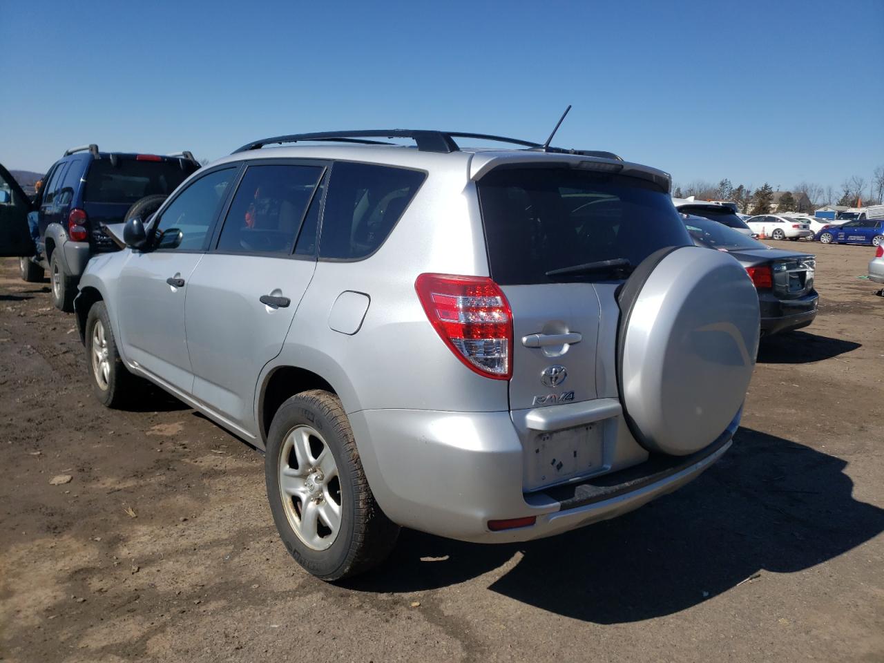Foto 3 de la subasta – 2012 TOYOTA RAV4 con VIN JTMBF4DV0C5052949