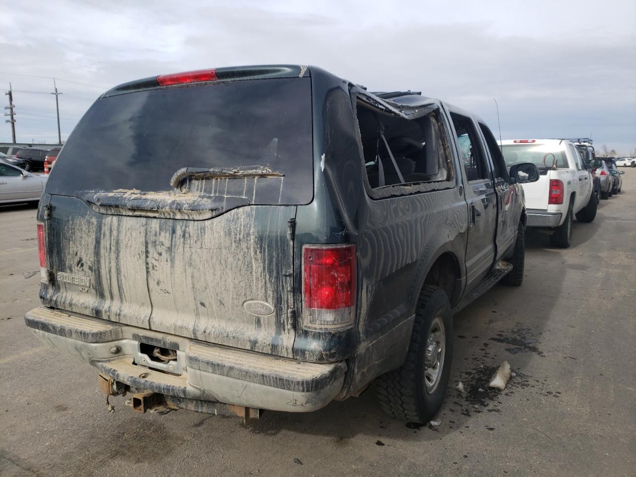 Photo 4 from auction – 2002 FORD EXCURSION with VIN 1FMNU41S52EC55200