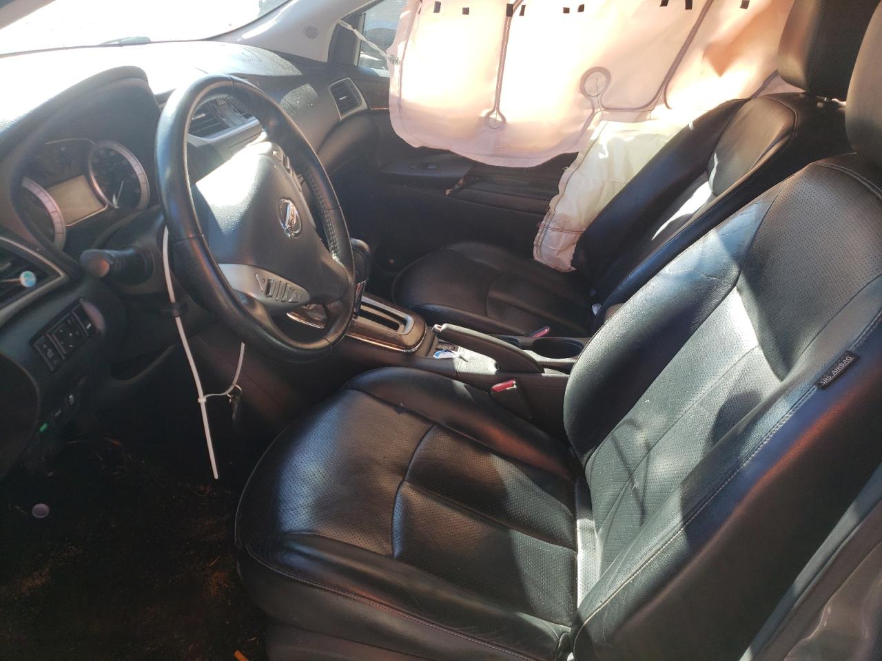 Photo 5 from auction – 2015 NISSAN SENTRA S with VIN 3N1AB7AP2FY333160