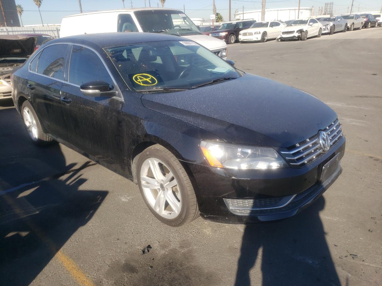 VOLKSWAGEN PASSAT SE 2014 with VIN 1VWBN7A31EC085154 - Photo from auction