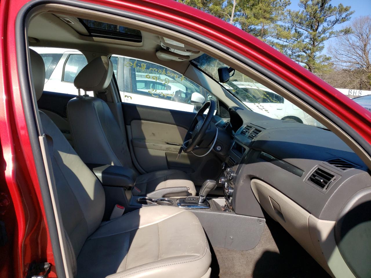 Photo 5 from auction – 2010 FORD FUSION SEL with VIN 3FAHP0JA4AR301724