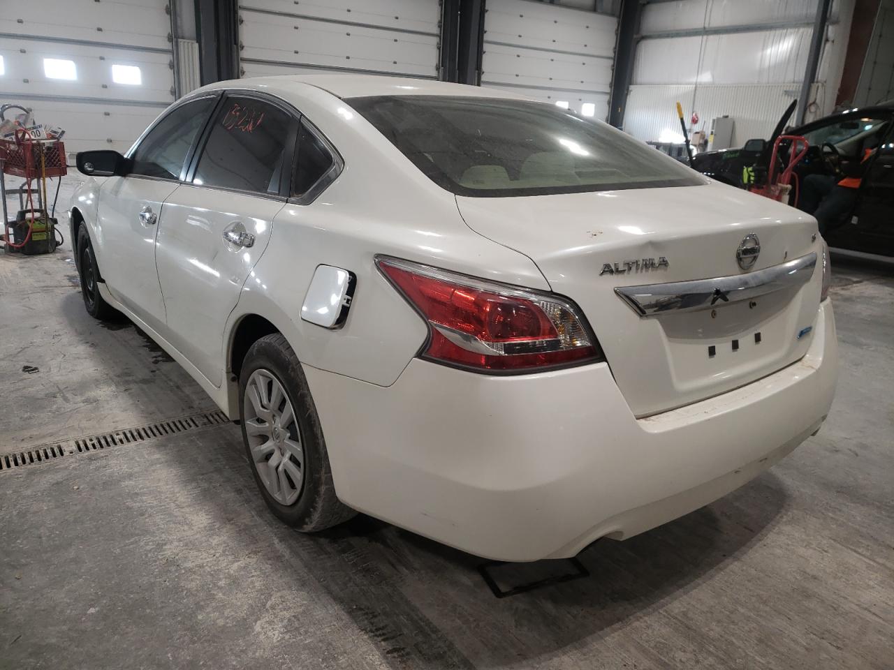 Photo 3 from auction – 2014 NISSAN ALTIMA 2.5 with VIN 1N4AL3AP4EC182628