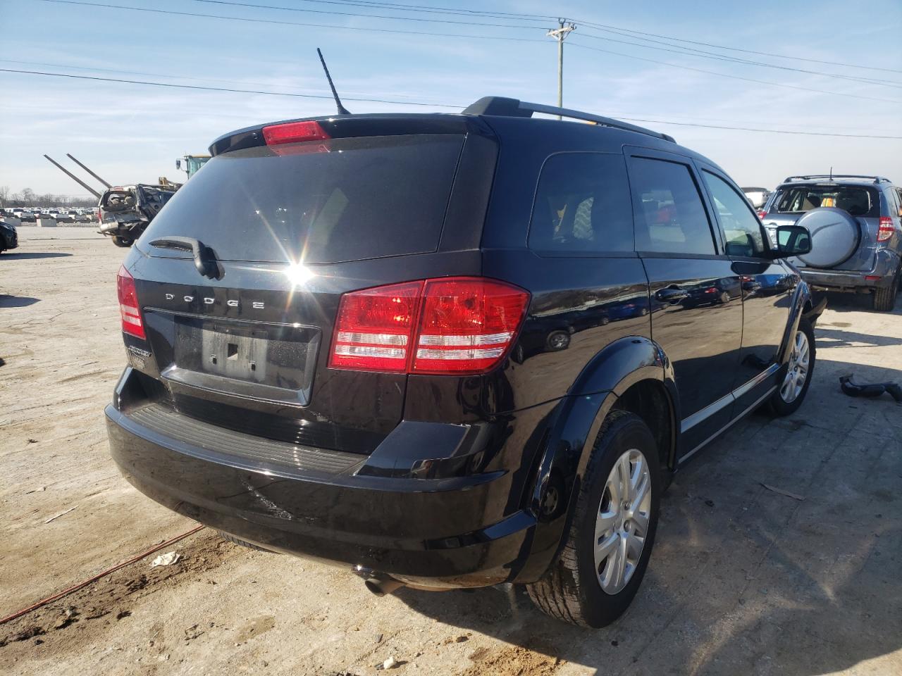 Photo 4 from auction – 2017 DODGE JOURNEY SE with VIN 3C4PDCAB7HT633372