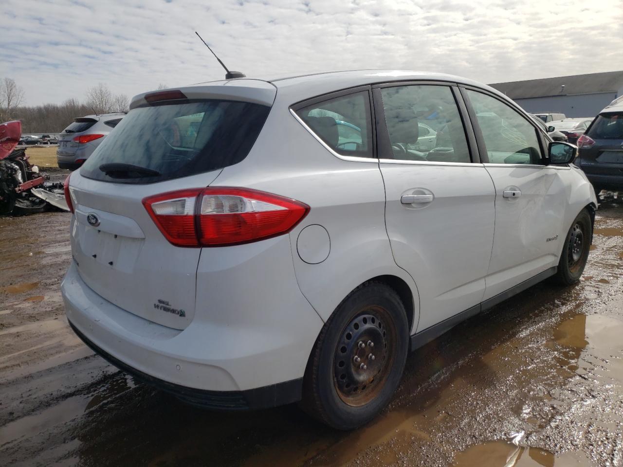 Photo 4 from auction – 2013 FORD C-MAX SEL with VIN 1FADP5BU2DL532077