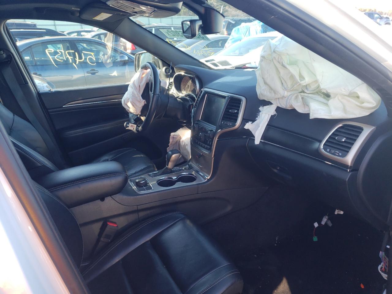 Photo 5 from auction – 2017 JEEP GRAND CHER with VIN 1C4RJFBG0HC810529