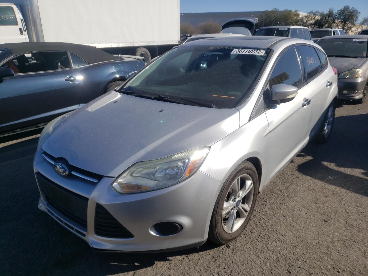 Photo 2 from auction – 2014 FORD FOCUS SE with VIN 1FADP3K23EL287634