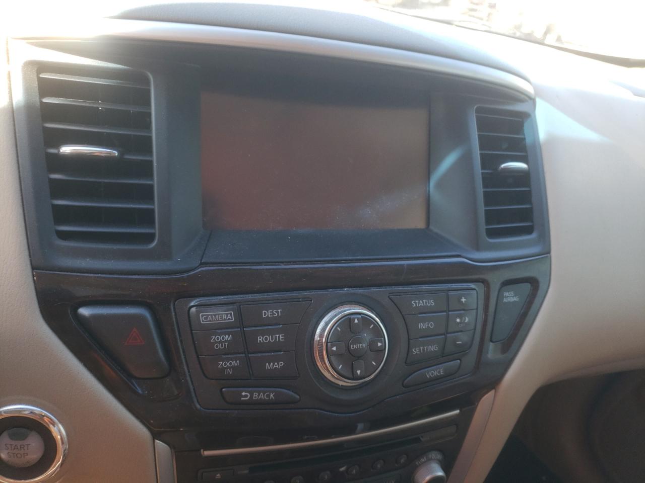 Photo 9 from auction – 2015 NISSAN PATHFINDER with VIN 5N1AR2MN7FC654573