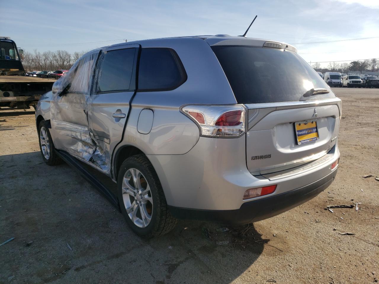 Photo 3 from auction – 2014 MITSUBISHI OUTLANDER with VIN JA4AZ3A36EZ018102