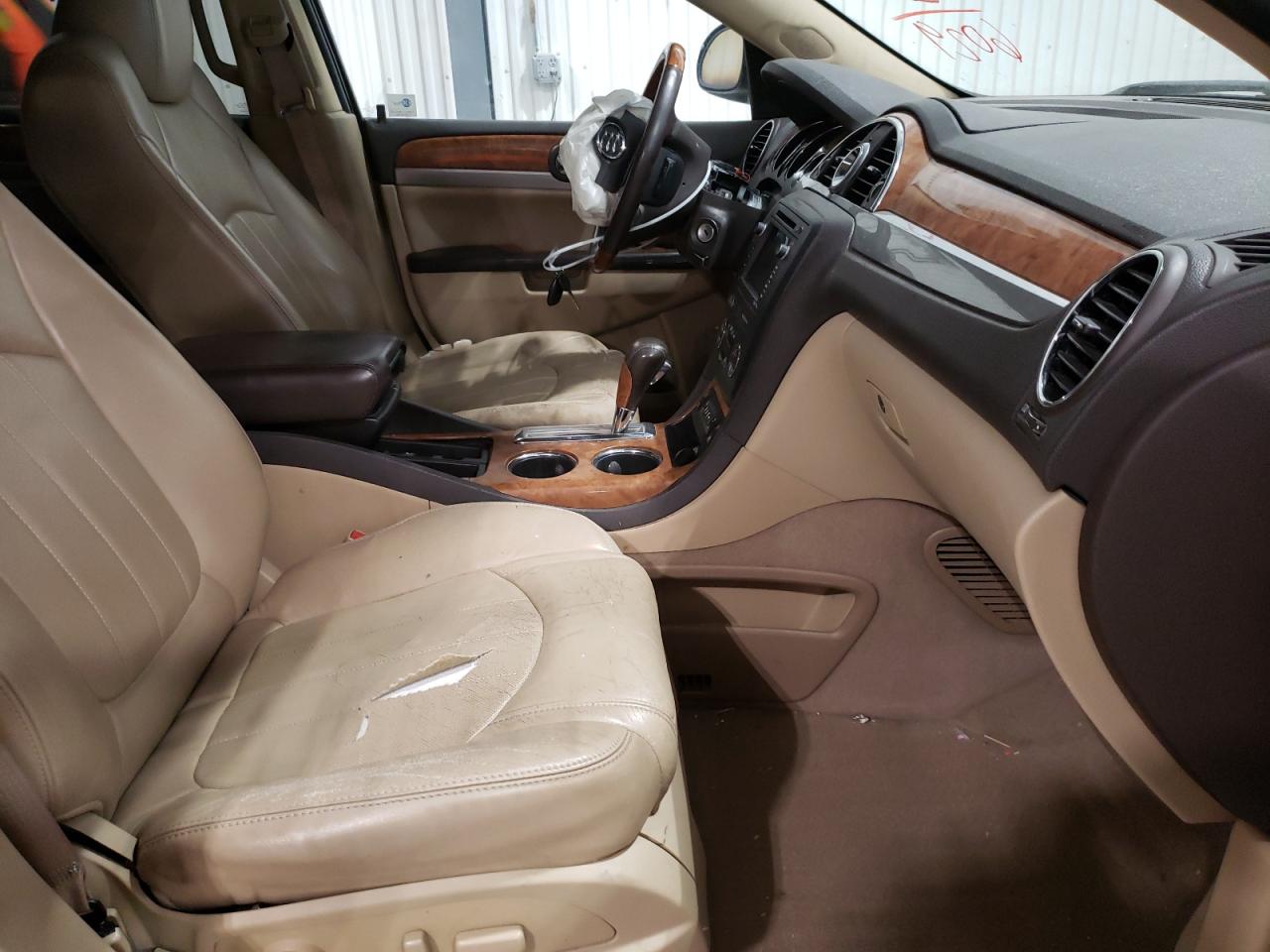 Photo 5 from auction – 2011 BUICK ENCLAVE CX with VIN 5GAKVCEDXBJ236029