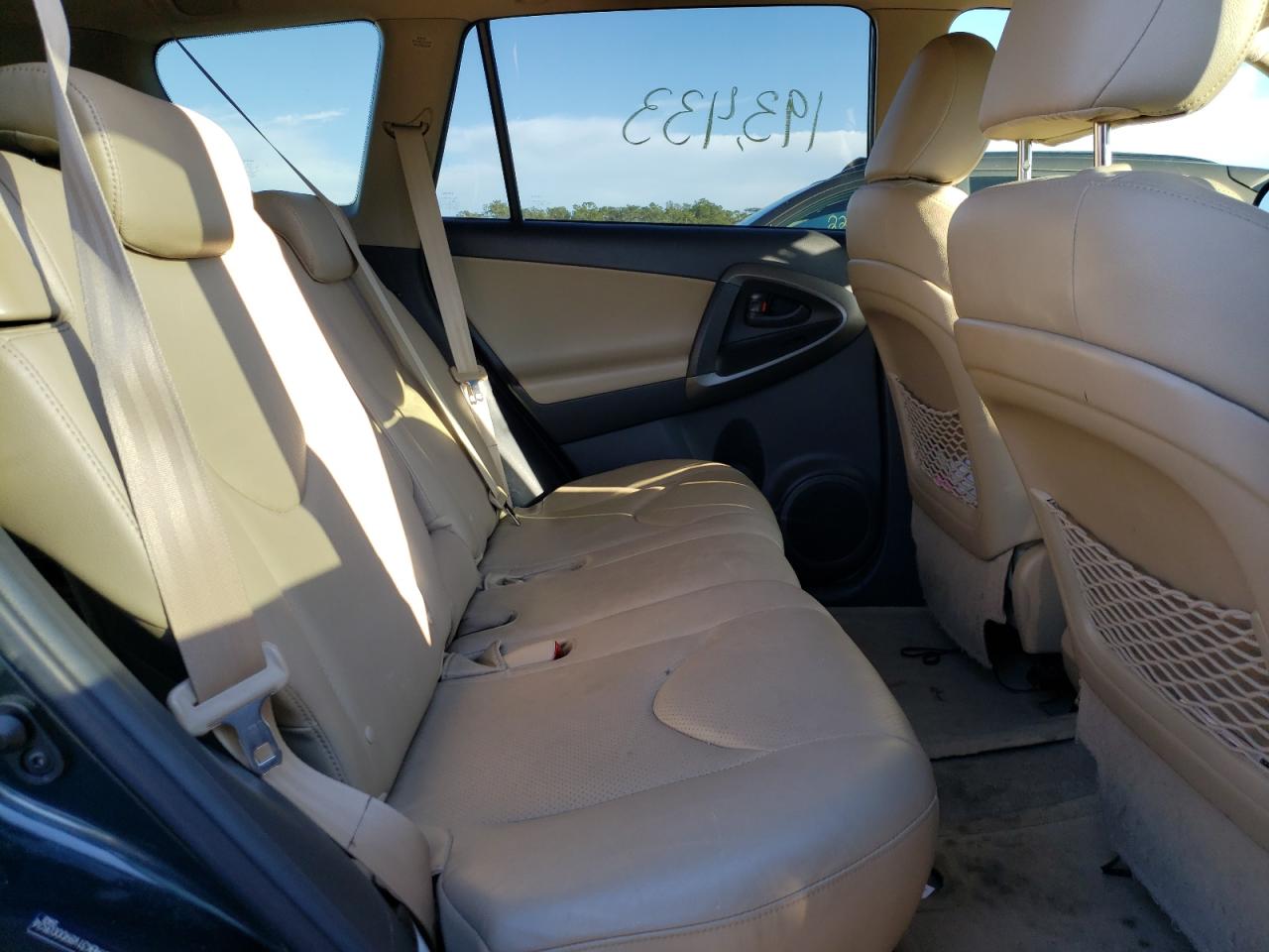Photo 6 from auction – 2009 TOYOTA RAV4 LIMIT with VIN JTMBK31V89D003524