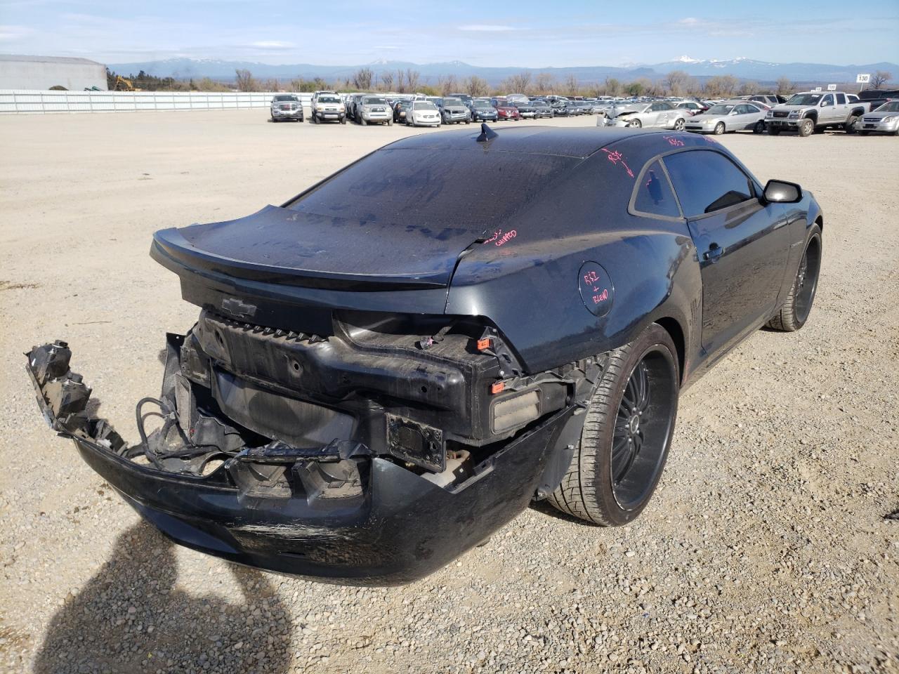 Photo 4 from auction – 2013 CHEVROLET CAMARO LS with VIN 2G1FA1E3XD9244761
