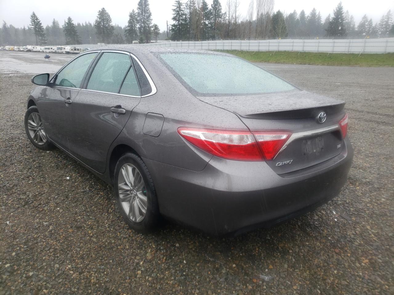Photo 3 from auction – 2016 TOYOTA CAMRY LE with VIN 4T1BF1FK2GU205713