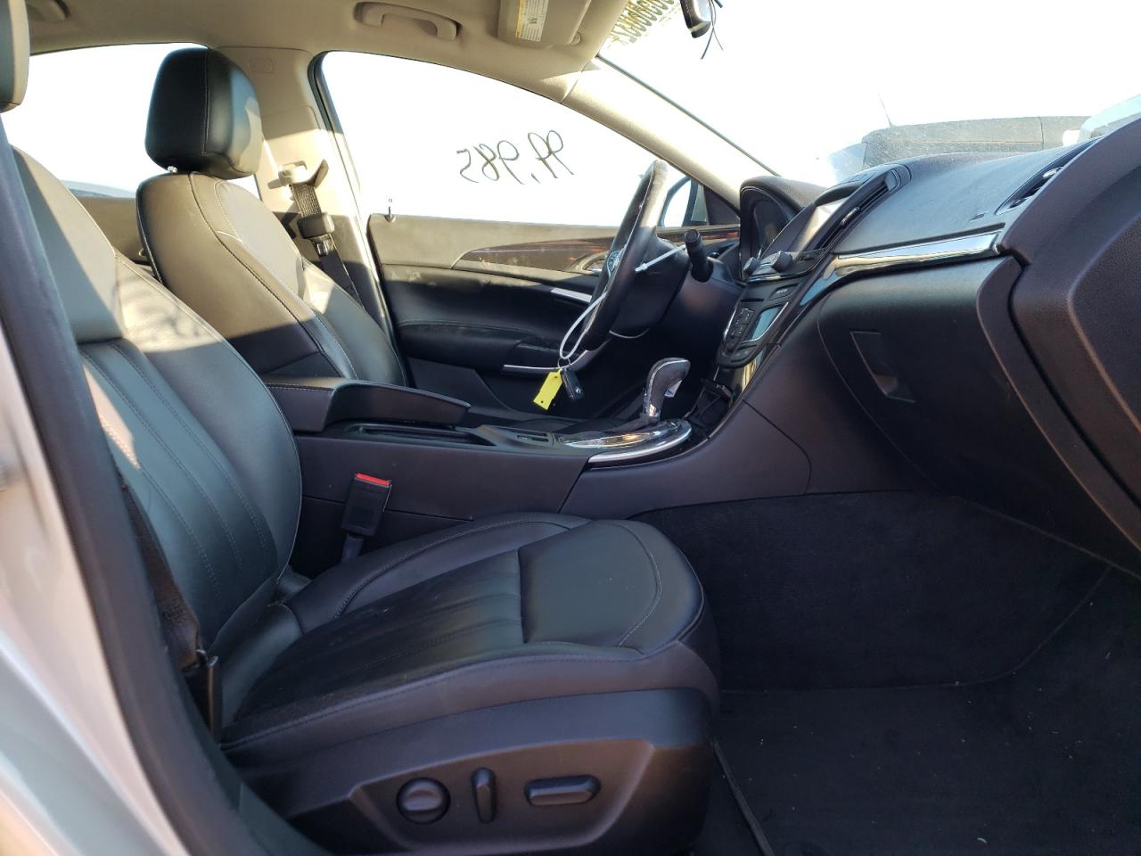 Photo 5 from auction – 2016 BUICK REGAL PREM with VIN 2G4GS5GX9G9202274