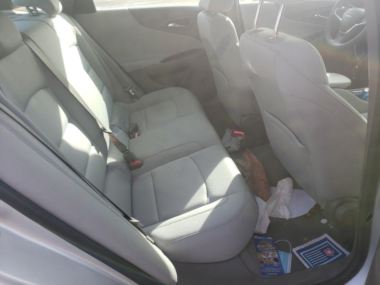 Photo 6 from auction – 2019 CHEVROLET MALIBU LS with VIN 1G1ZB5ST4KF217646