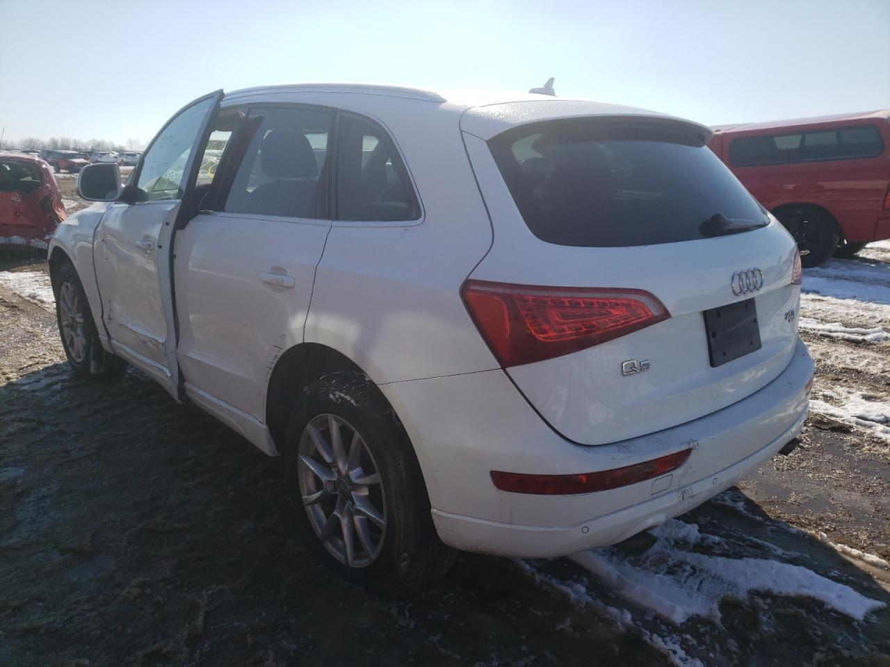 Photo 3 from auction – 2011 AUDI Q5 with VIN WA1LFAFP6BA098562