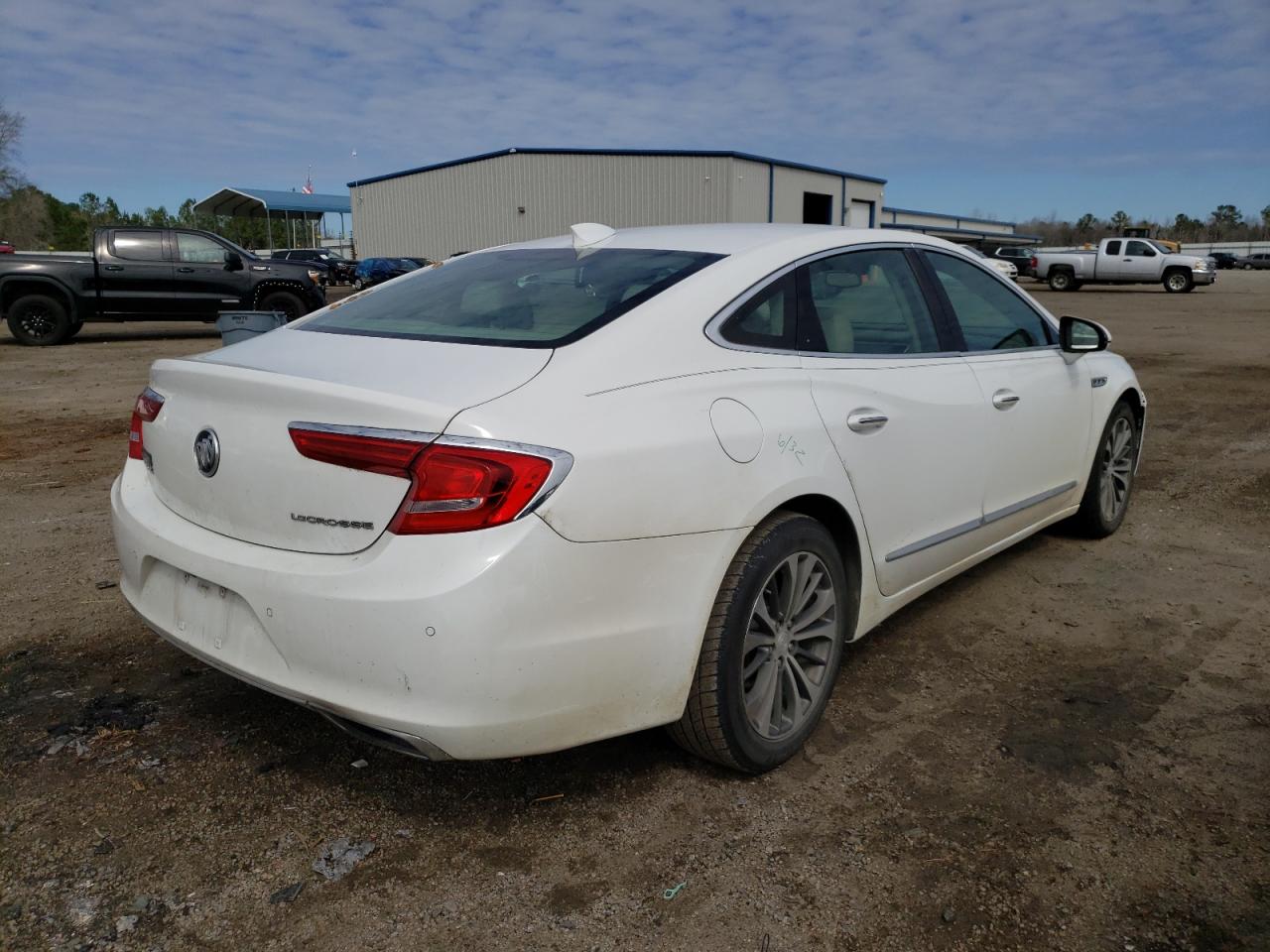 Photo 4 from auction – 2017 BUICK LACROSSE P with VIN 1G4ZN5SS7HU159909
