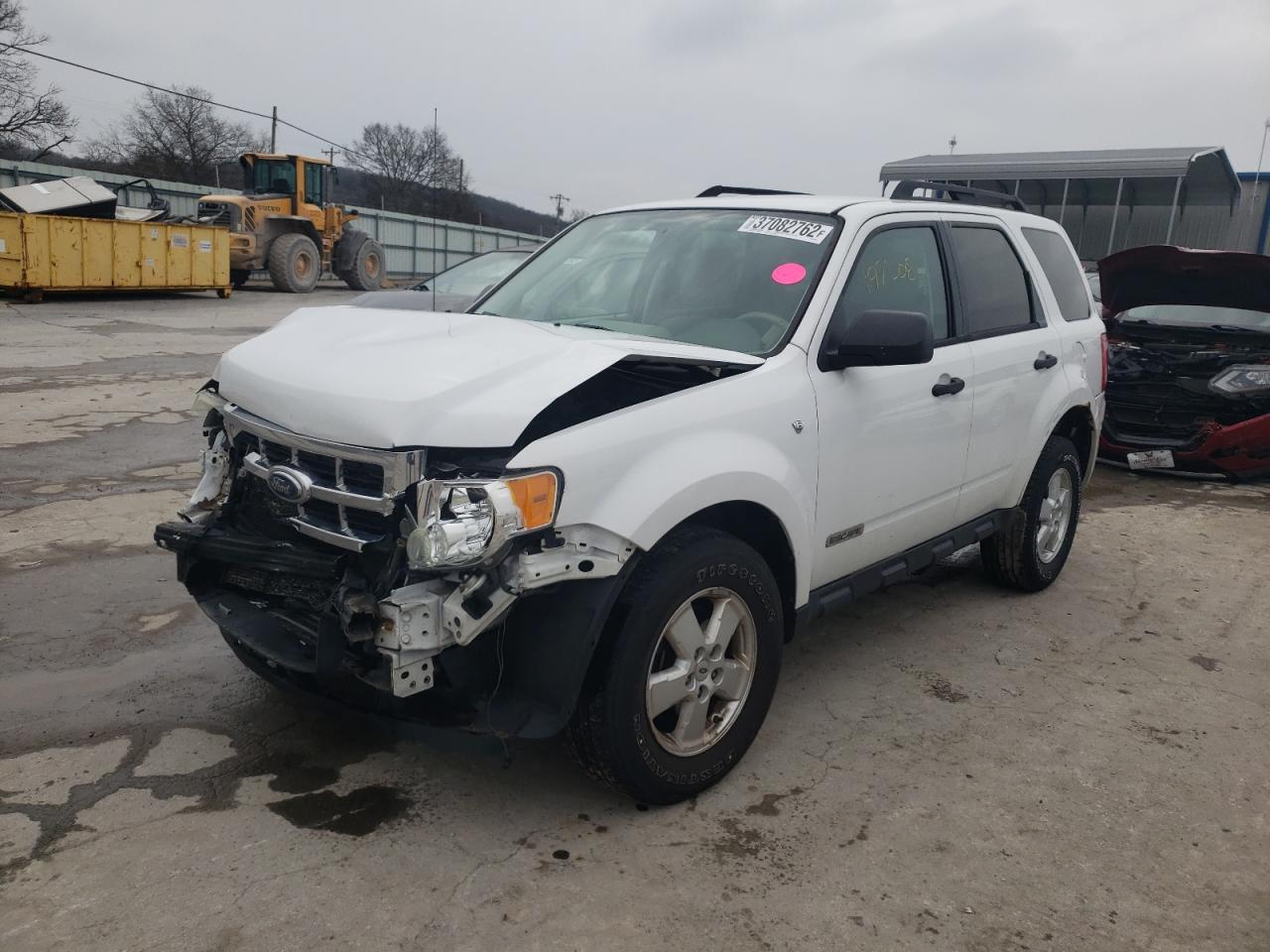 Photo 2 from auction – 2008 FORD ESCAPE XLT with VIN 1FMCU031X8KD90428