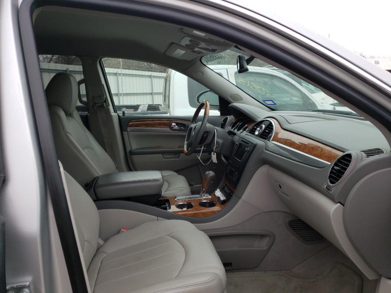 Photo 5 from auction – 2011 BUICK ENCLAVE CX with VIN 5GAKVCED0BJ408133