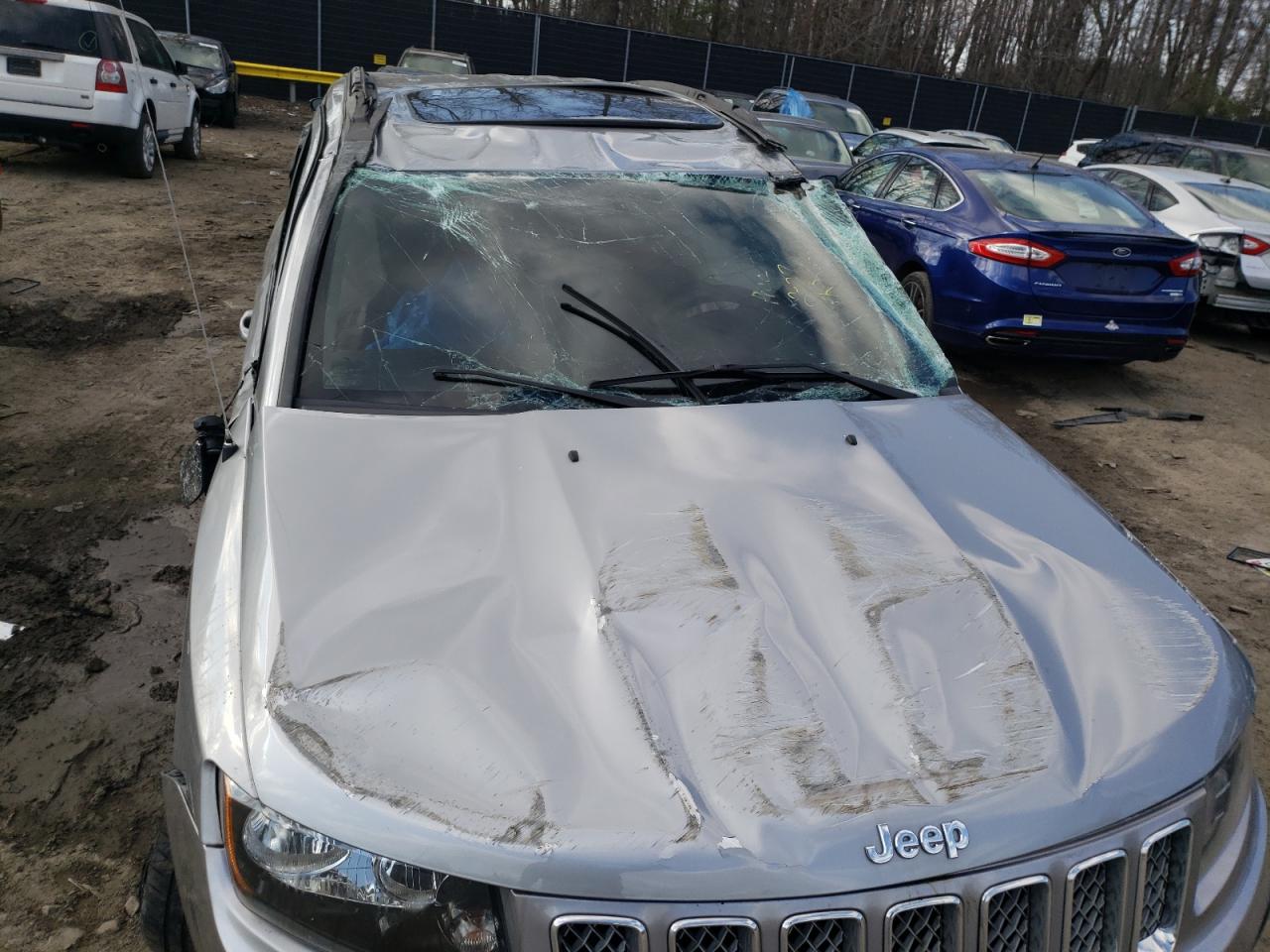 Photo 9 from auction – 2017 JEEP COMPASS LA with VIN 1C4NJDEB4HD109117