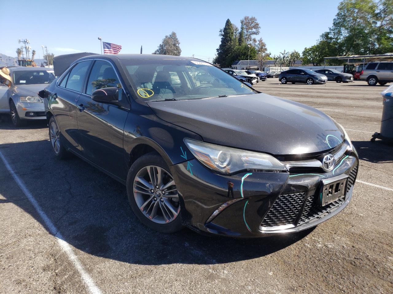 TOYOTA CAMRY LE 2015 with VIN 4T1BF1FK7FU070677 - Photo from auction