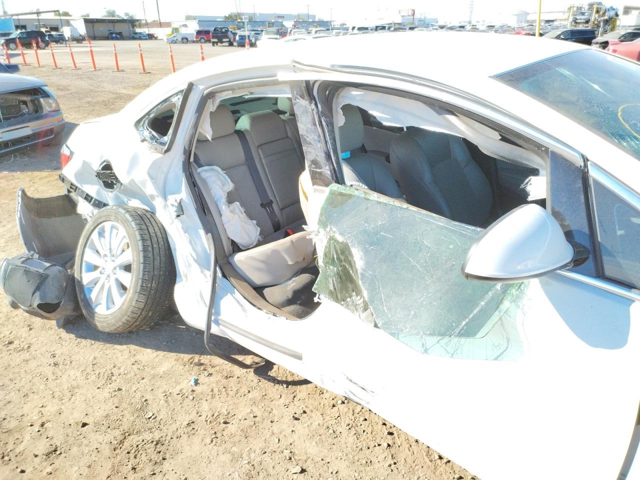 Photo 9 from auction – 2016 BUICK VERANO with VIN 1G4PP5SK1G4152163
