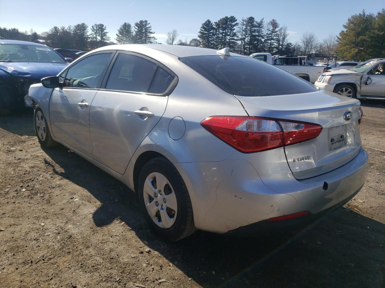 Photo 3 from auction – 2014 KIA FORTE LX with VIN KNAFK4A63E5149055