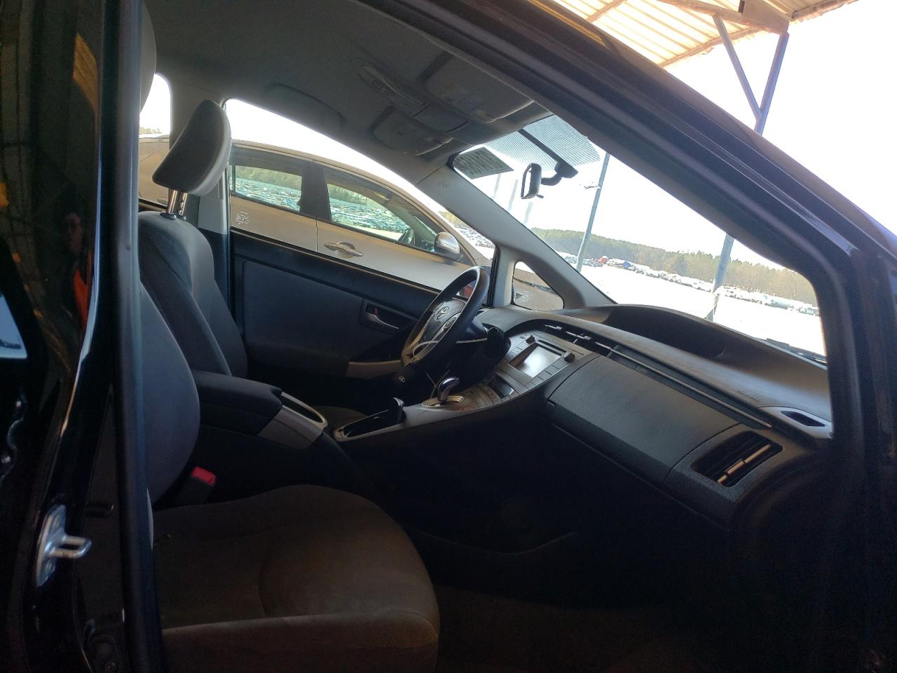 Photo 5 from auction – 2013 TOYOTA PRIUS with VIN JTDKN3DU9D0353478
