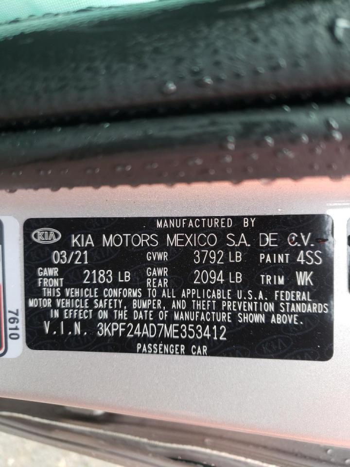 Photo 10 from auction – 2021 KIA FORTE FE with VIN 3KPF24AD7ME353412