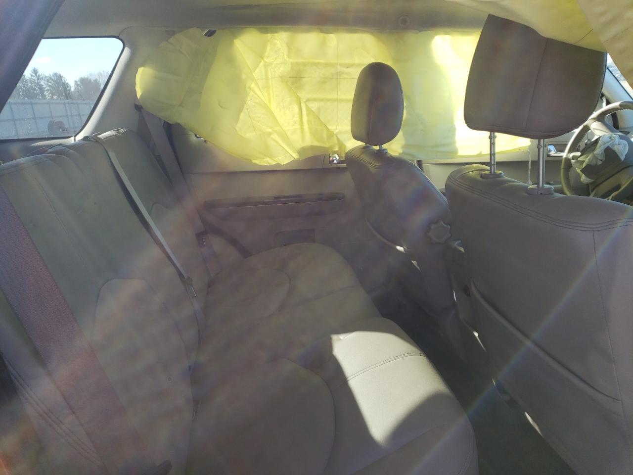 Photo 6 from auction – 2008 MERCURY MARINER with VIN 4M2CU81138KJ51240