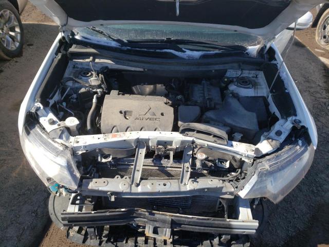 Photo 7 from auction – 2016 MITSUBISHI OUTLANDER with VIN JA4AZ3A37GZ028771
