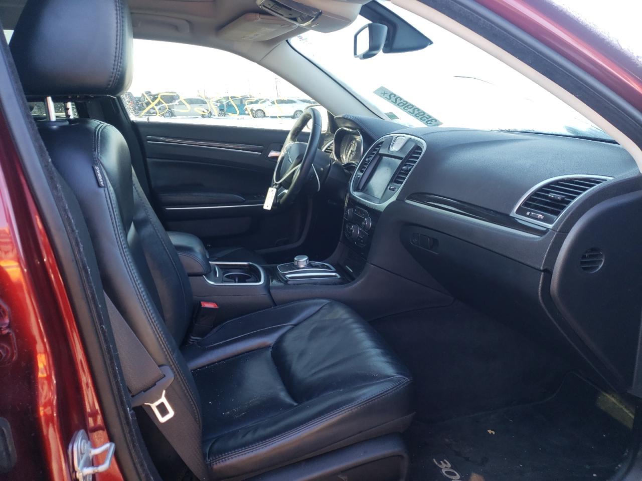 Photo 5 from auction – 2016 CHRYSLER 300 LIMITE with VIN 2C3CCARG7GH224953