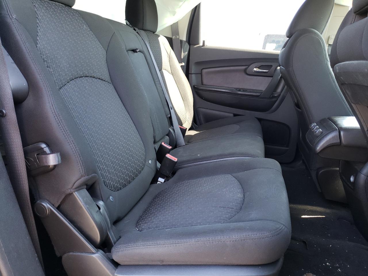 Photo 6 from auction – 2012 CHEVROLET TRAVERSE L with VIN 1GNKRGEDXCJ237586