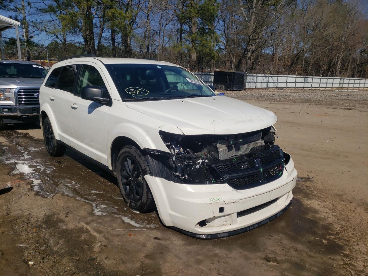 DODGE JOURNEY SE 2020 with VIN 3C4PDCAB5LT266223 - Photo from auction
