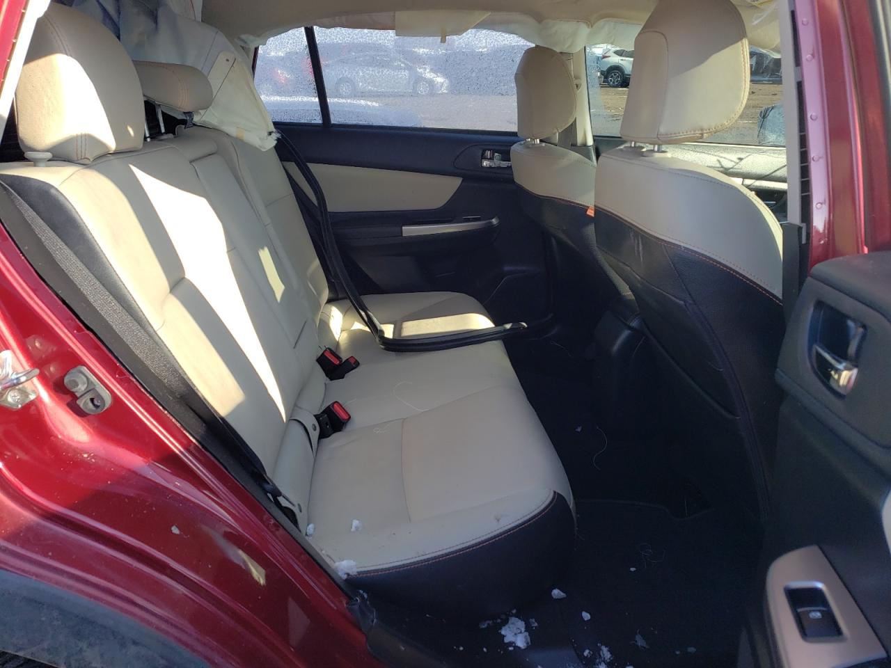 Photo 6 from auction – 2016 SUBARU CROSSTREK with VIN JF2GPAKC8GH262210