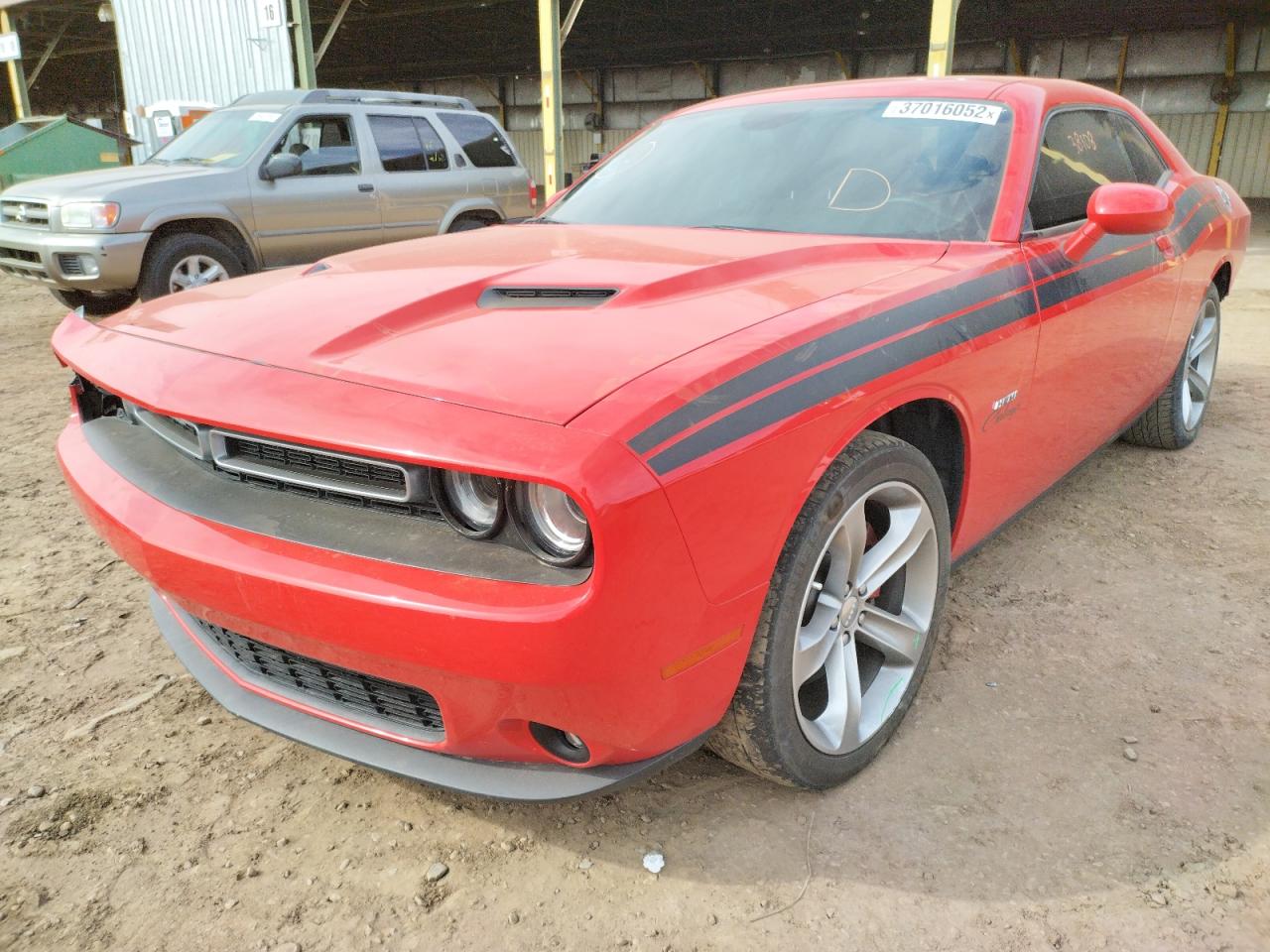 Photo 2 from auction – 2015 DODGE CHALLENGER with VIN 2C3CDZAT2FH711917