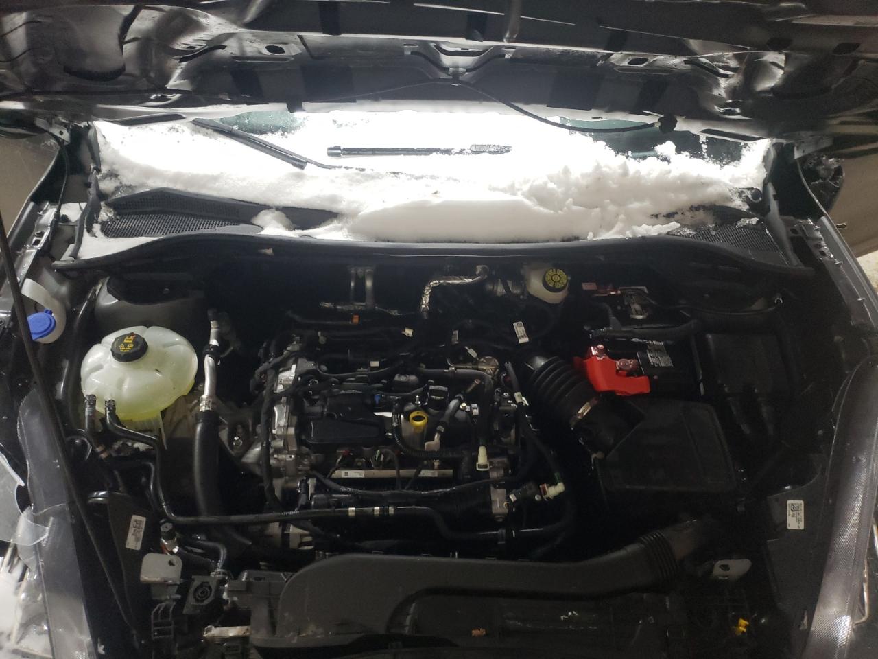 Photo 7 from auction – 2021 FORD ESCAPE SE with VIN 1FMCU9G65MUB29913