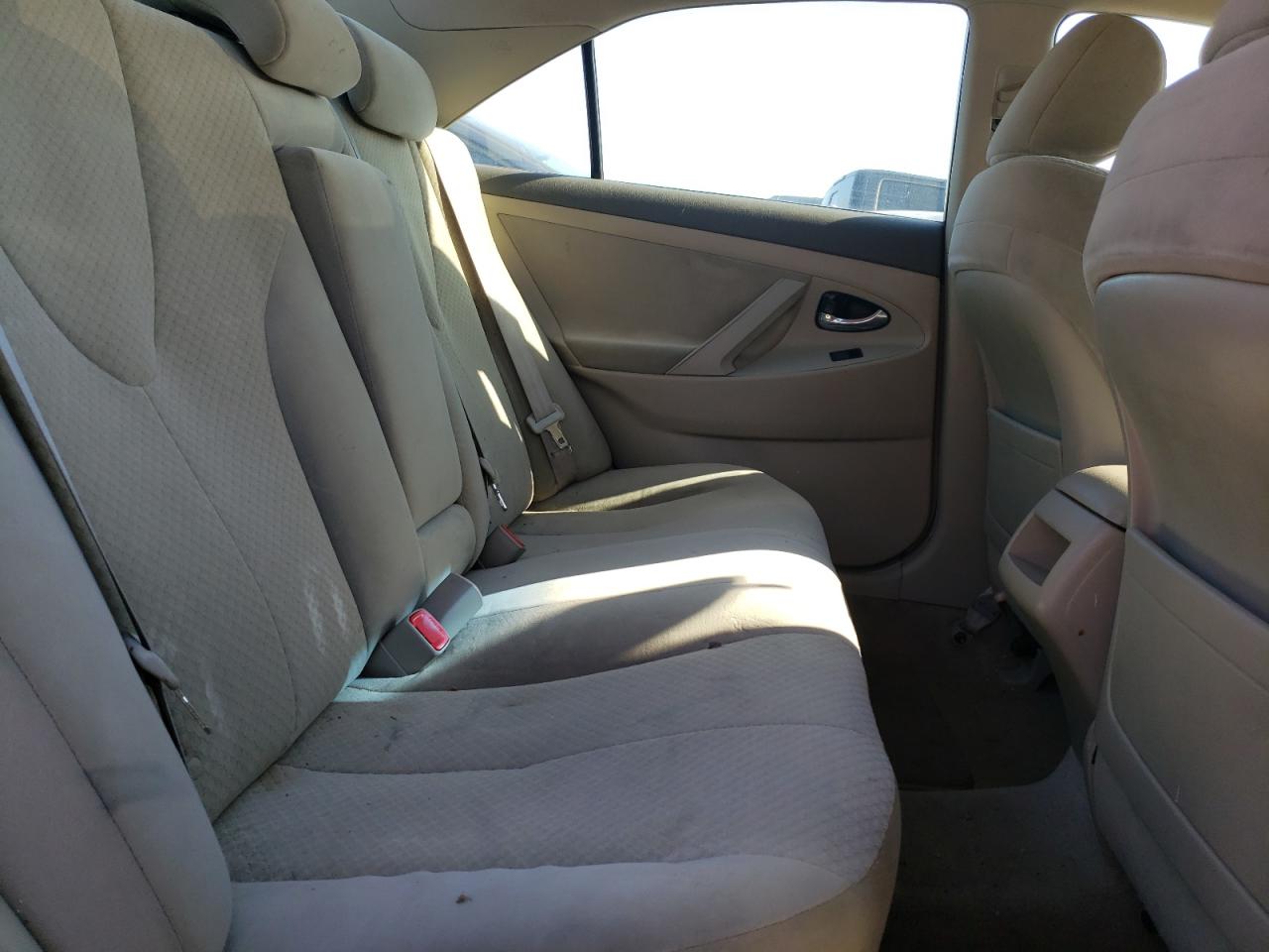 Photo 6 from auction – 2007 TOYOTA CAMRY CE with VIN 4T1BE46K77U097092