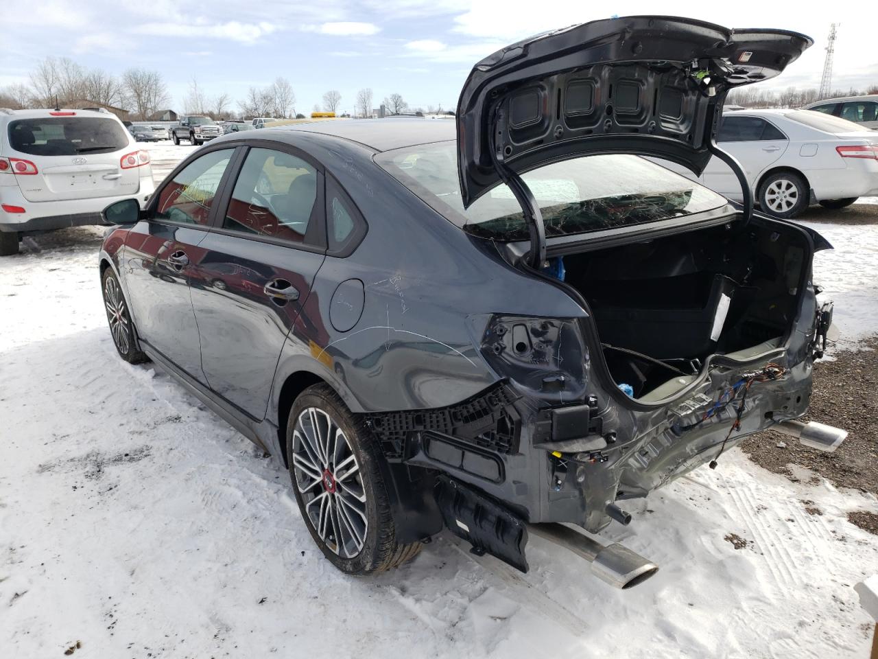 Photo 3 from auction – 2021 KIA FORTE GT with VIN 3KPF44AC0ME286590