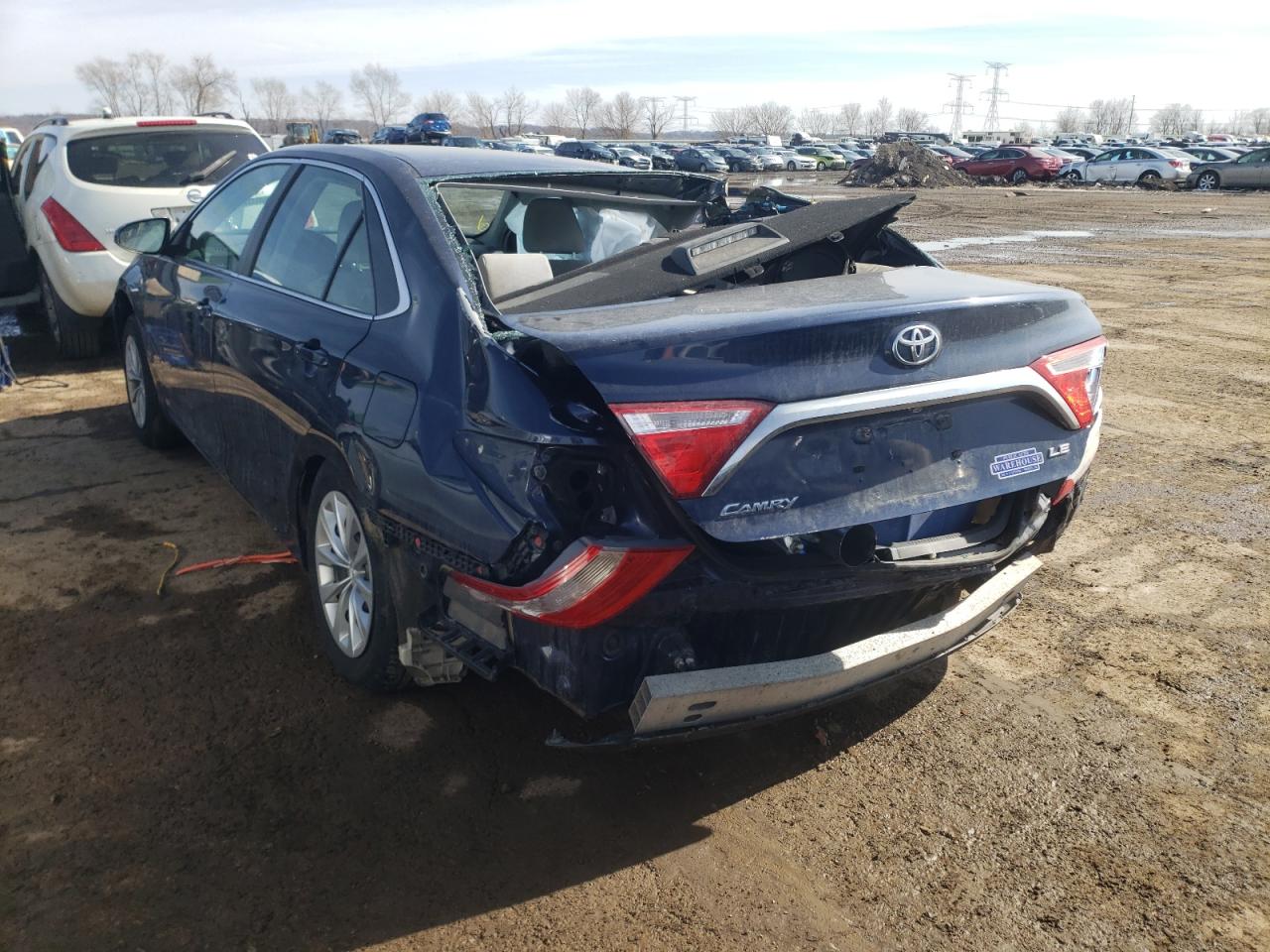 Photo 3 from auction – 2015 TOYOTA CAMRY LE with VIN 4T1BF1FK0FU903705