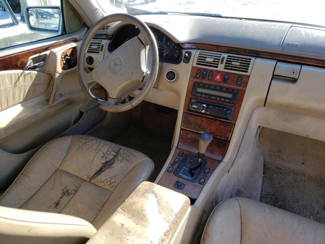 Photo 9 from auction – 1998 MERCEDES-BENZ E 320 4MAT with VIN WDBJH82F3WX012235