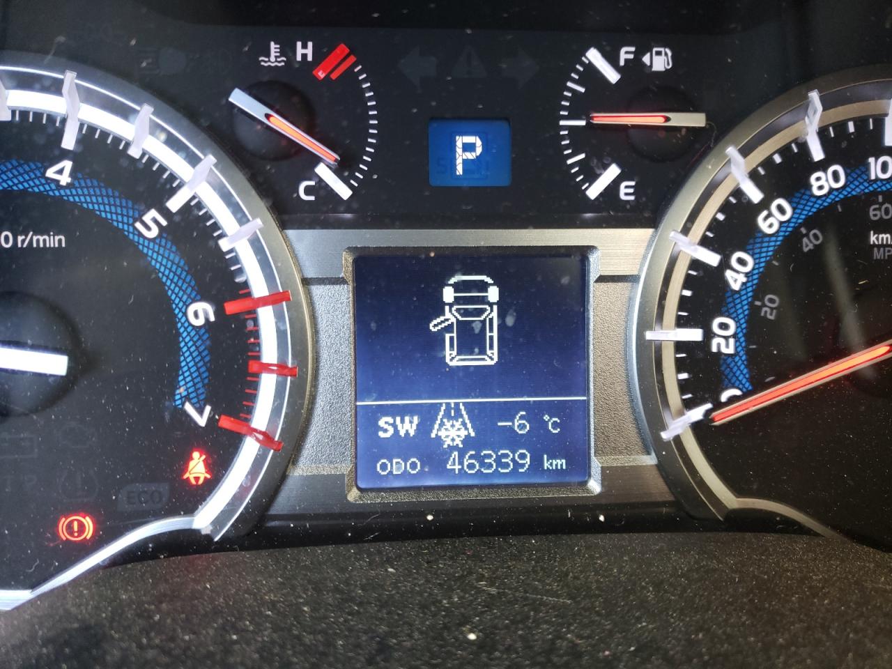 Photo 8 from auction – 2019 TOYOTA 4RUNNER SR with VIN JTEBU5JR2K5702409