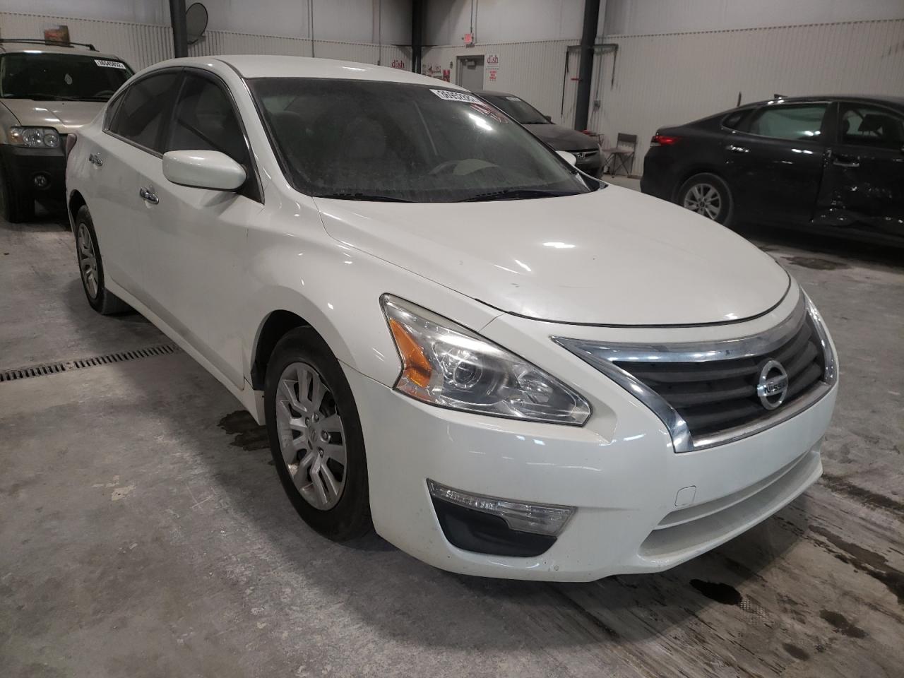 NISSAN ALTIMA 2.5 2014 with VIN 1N4AL3AP4EC182628 - Photo from auction