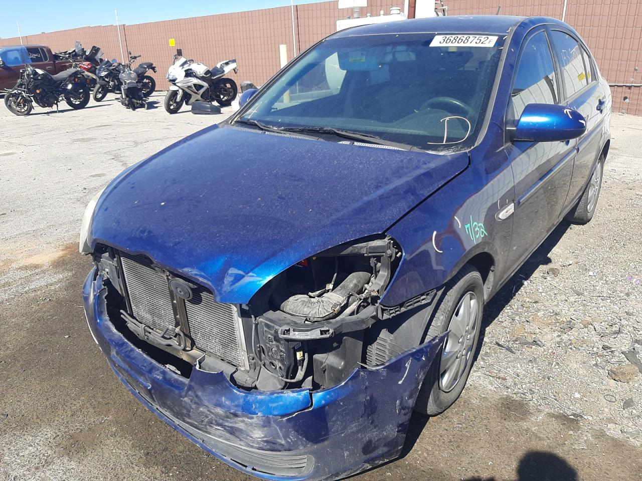 Photo 2 from auction – 2007 HYUNDAI ACCENT GLS with VIN KMHCN46C77U163136