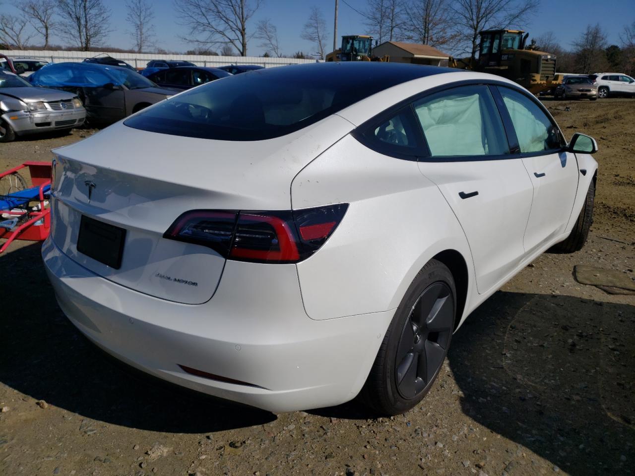 Photo 4 from auction – 2021 TESLA MODEL 3 with VIN 5YJ3E1EB9MF033035