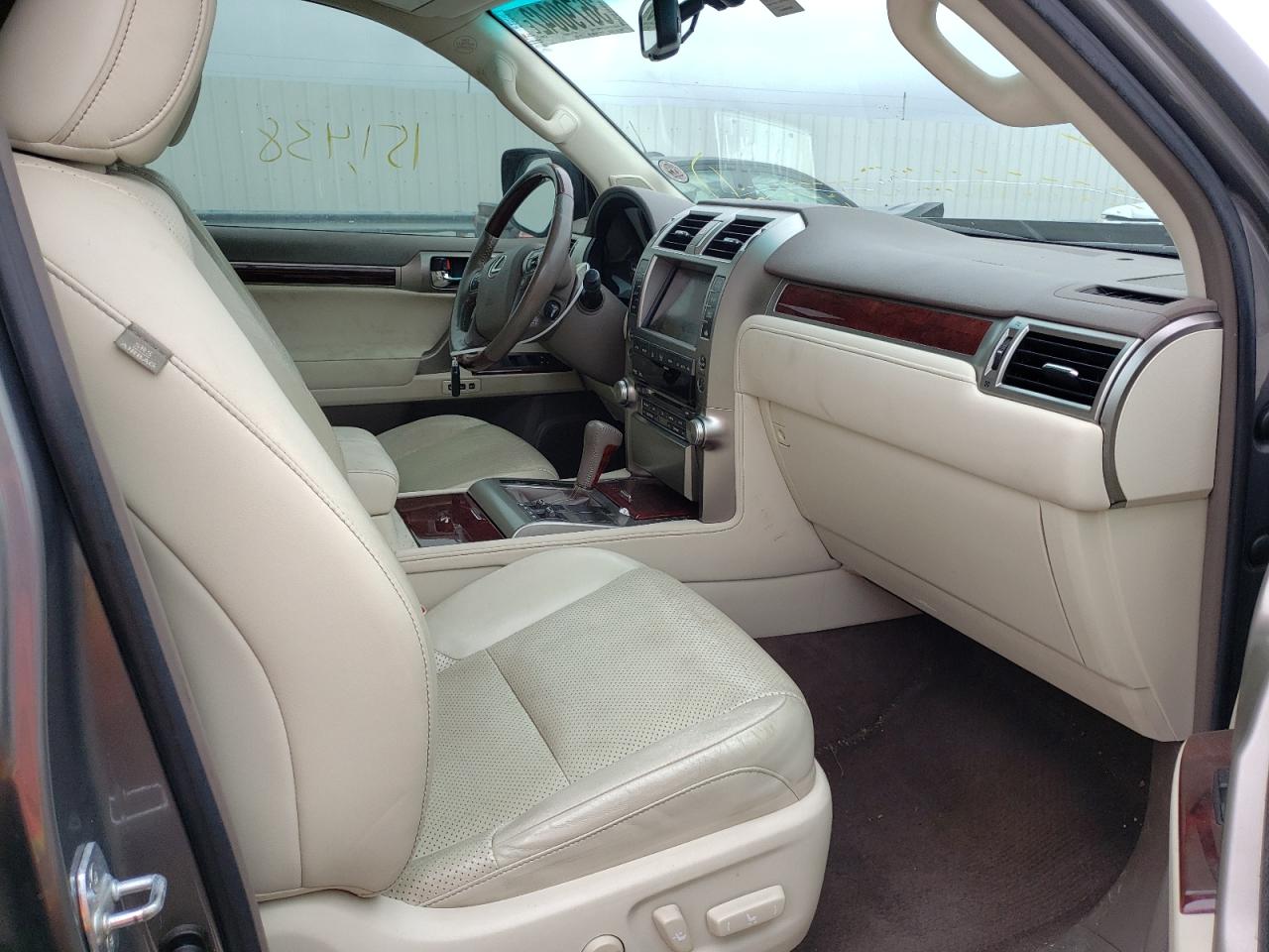 Photo 5 from auction – 2010 LEXUS GX 460 with VIN JTJBM7FX4A5001096