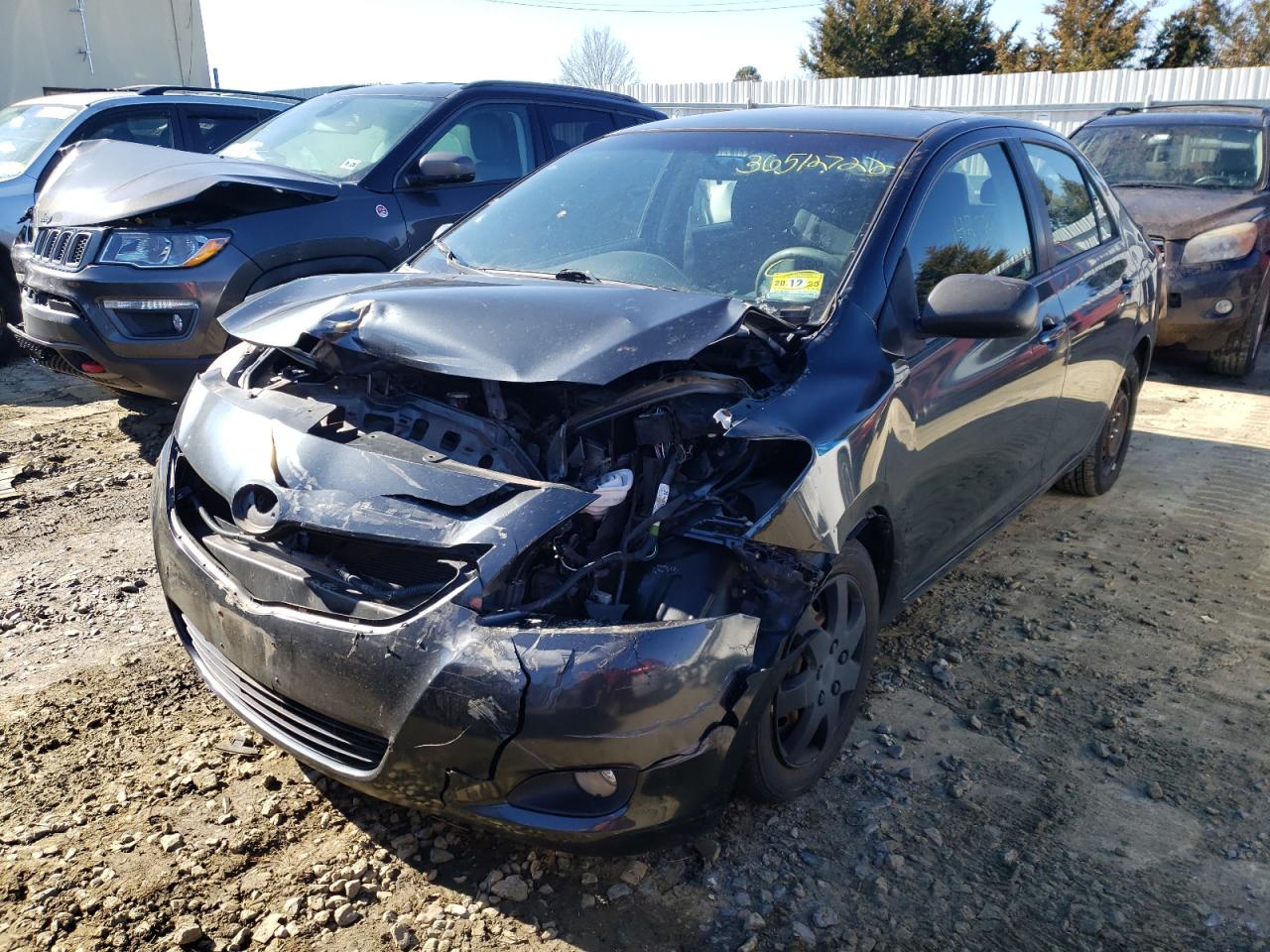 Photo 2 from auction – 2010 TOYOTA YARIS with VIN JTDBT4K31A1369024