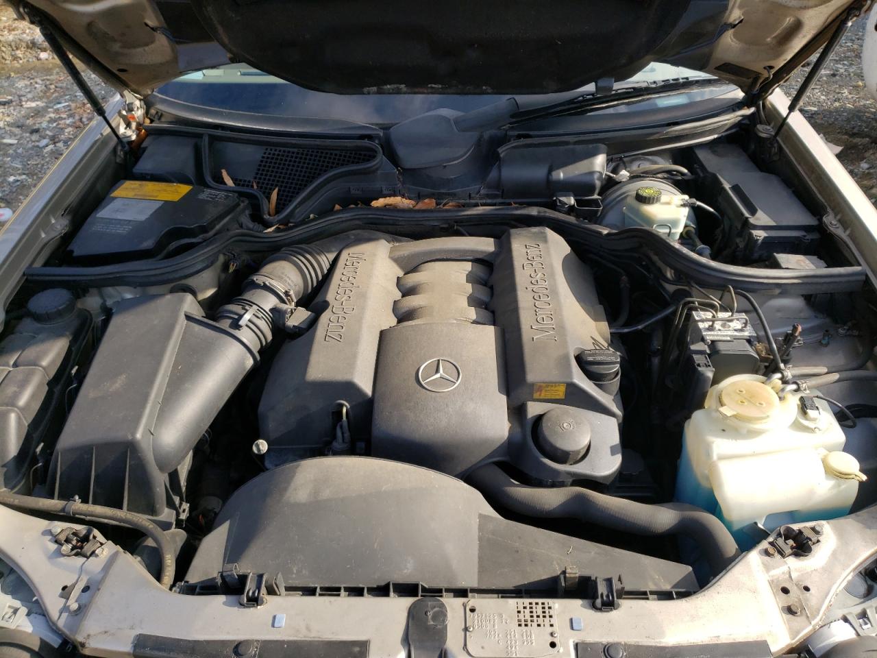 Photo 7 from auction – 1998 MERCEDES-BENZ E 320 4MAT with VIN WDBJF82F8WX012477