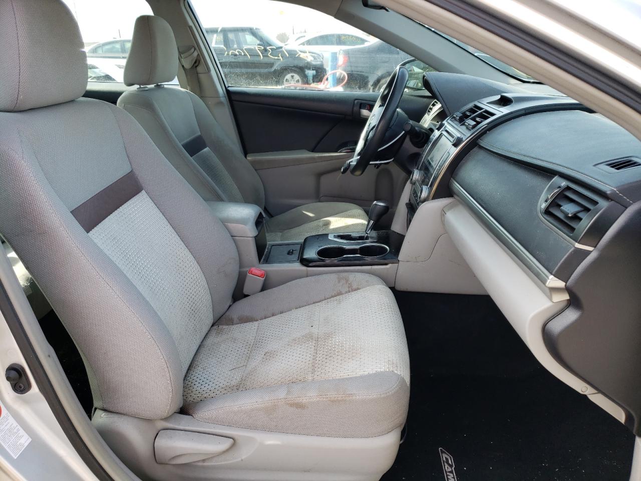 Photo 5 from auction – 2013 TOYOTA CAMRY L with VIN 4T1BF1FK8DU254331