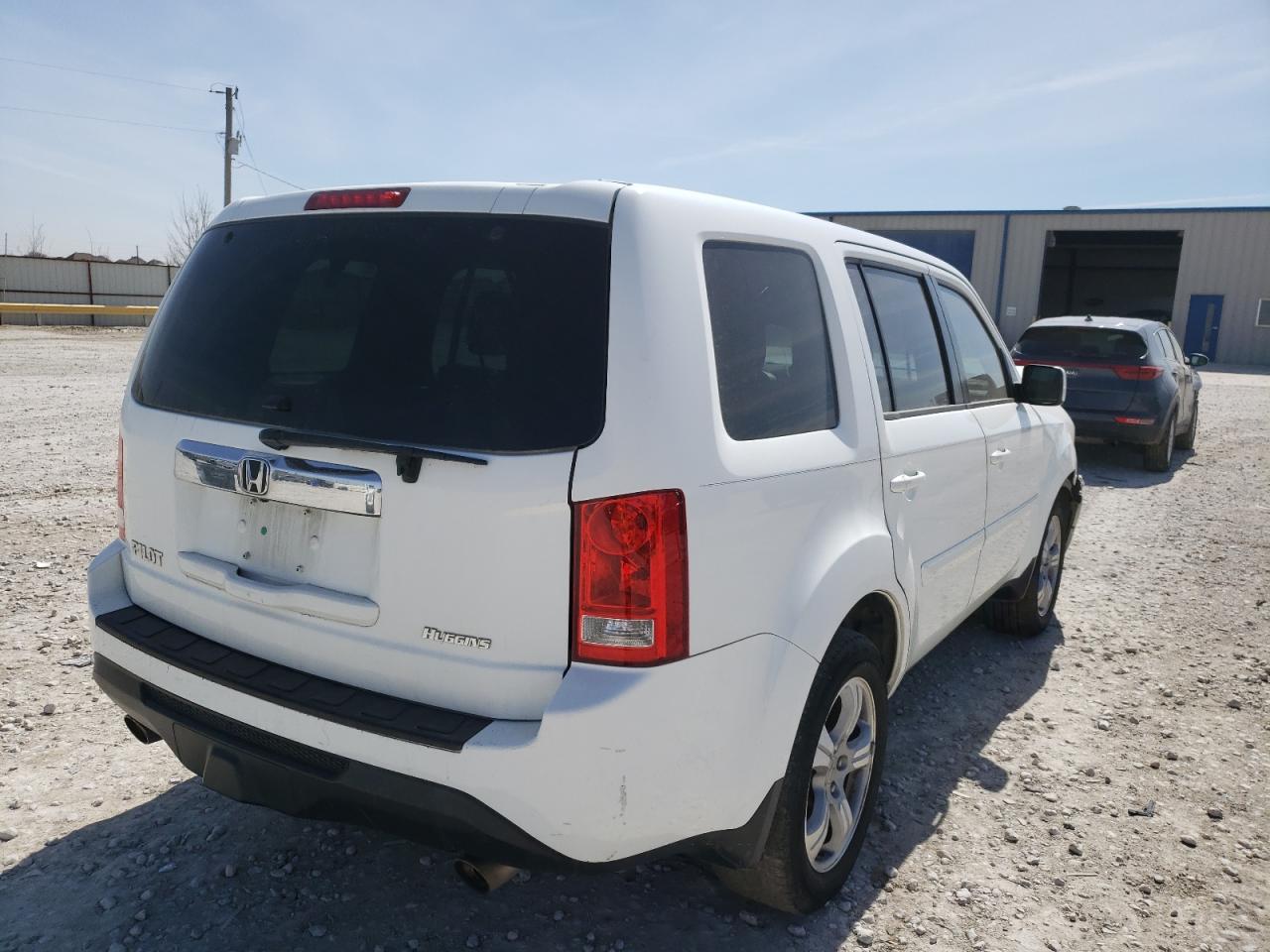 Photo 4 from auction – 2014 HONDA PILOT EX with VIN 5FNYF3H48EB016014