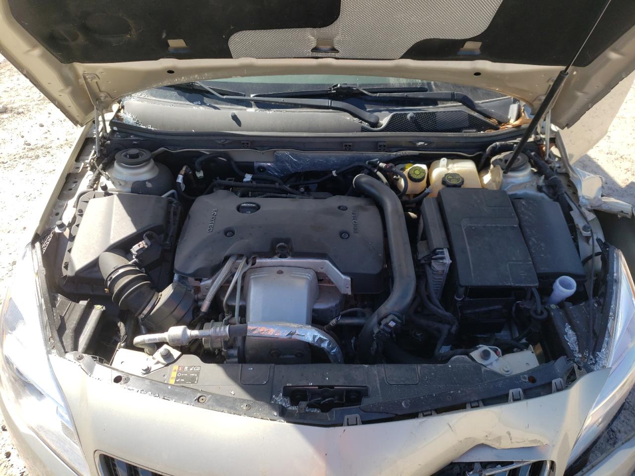 Photo 7 from auction – 2014 BUICK REGAL with VIN 2G4GK5EX0E9325199